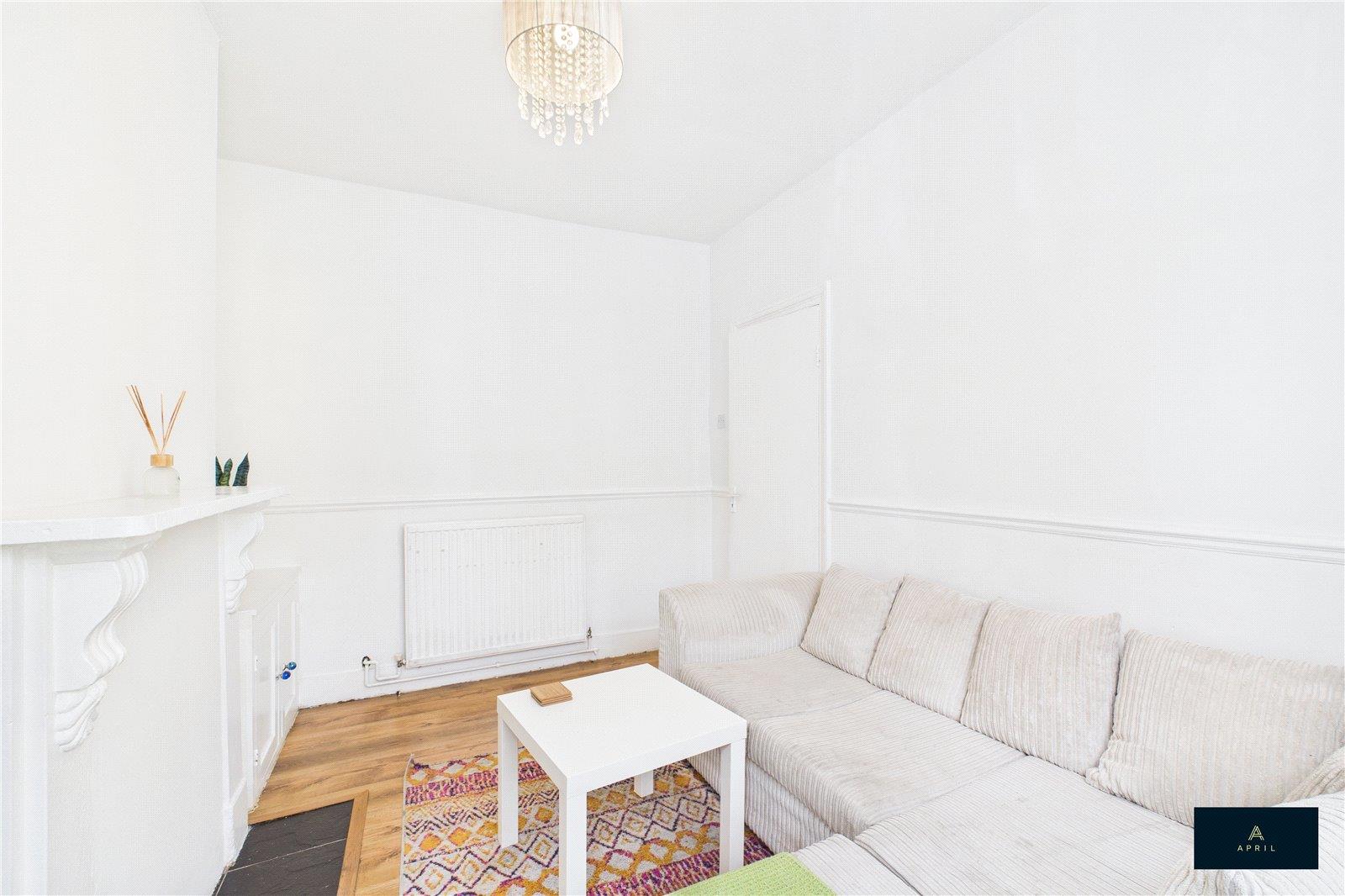 Property Image 8226aa17-3abe-43d1-a1cc-3cc16f0f131f