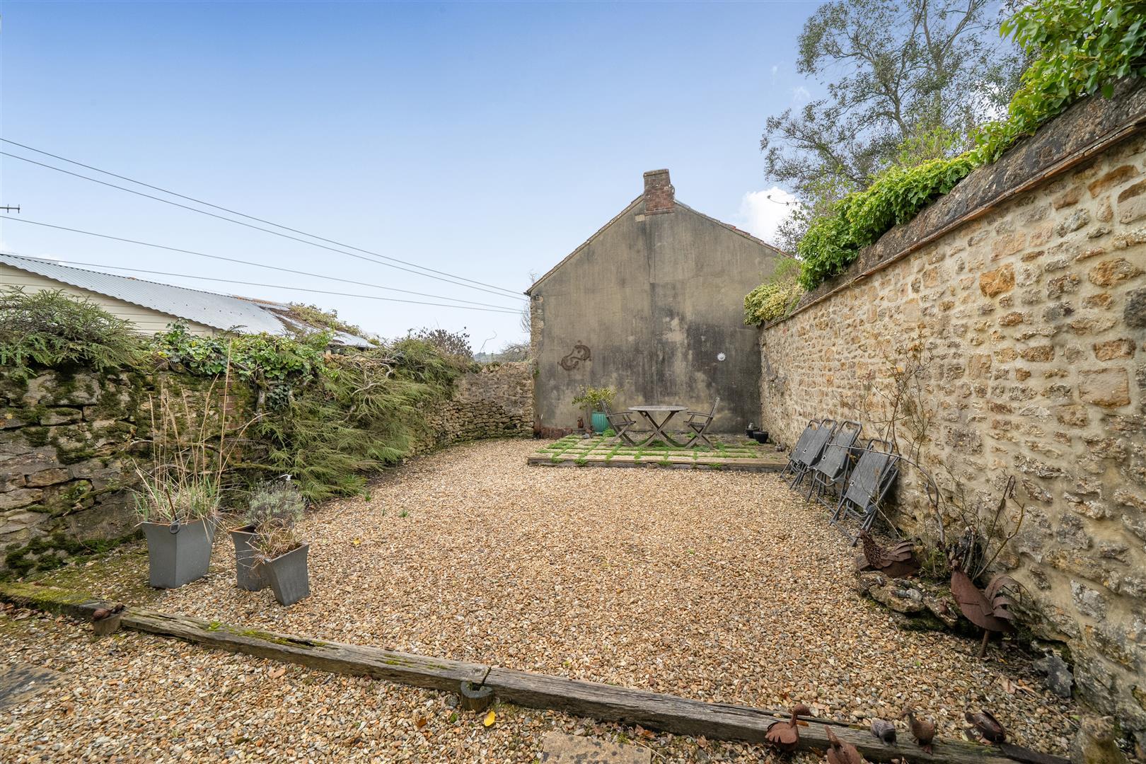 Property Image 82334472-944e-4670-a953-59af18d7d0d4