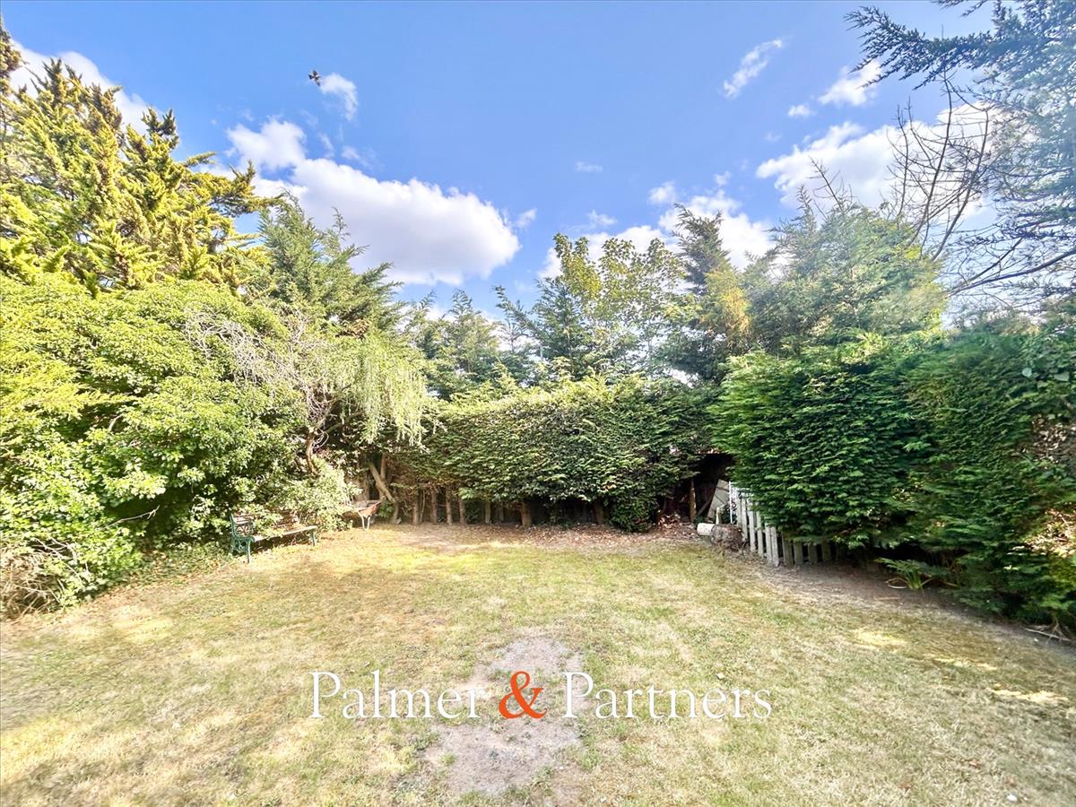 Property Image 8233db15-f4fd-47a0-996c-eff061550c52