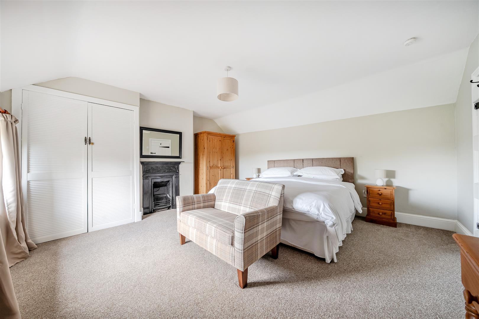 Property Image 82385c72-ecdc-4fbf-a742-f6bd272deba0