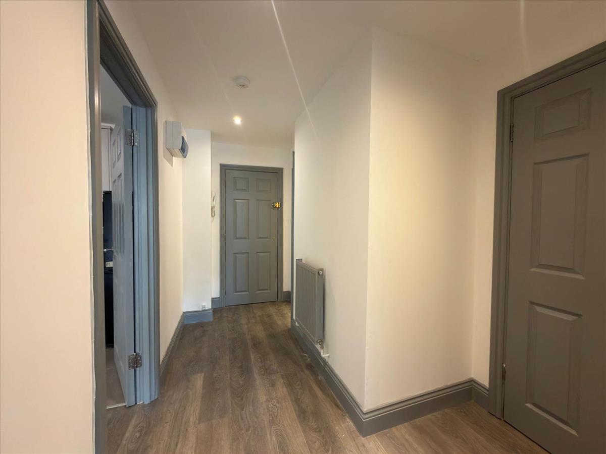 Property Image 823c9b74-8acd-4999-9131-34b794bcb540
