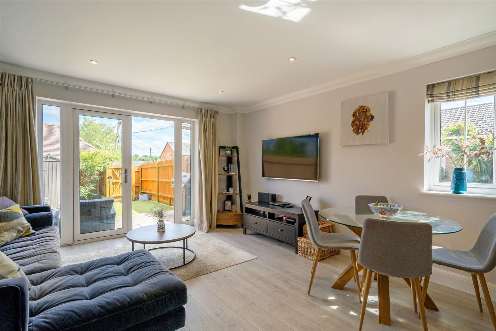 Property Image 8240e71f-0147-474e-a341-a8ec4b3e0c37