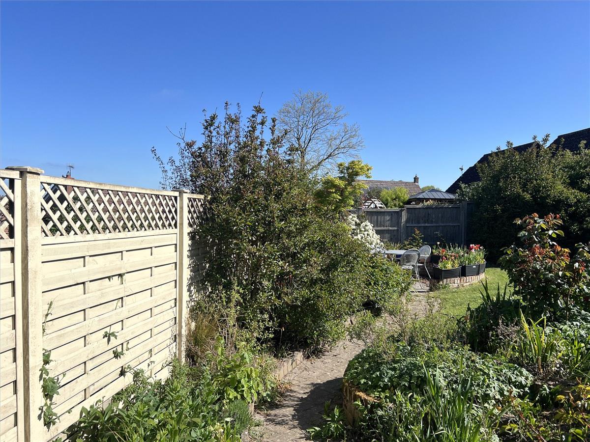 Property Image 8245e8d6-0418-43d9-a12f-e1b98e3b96bb