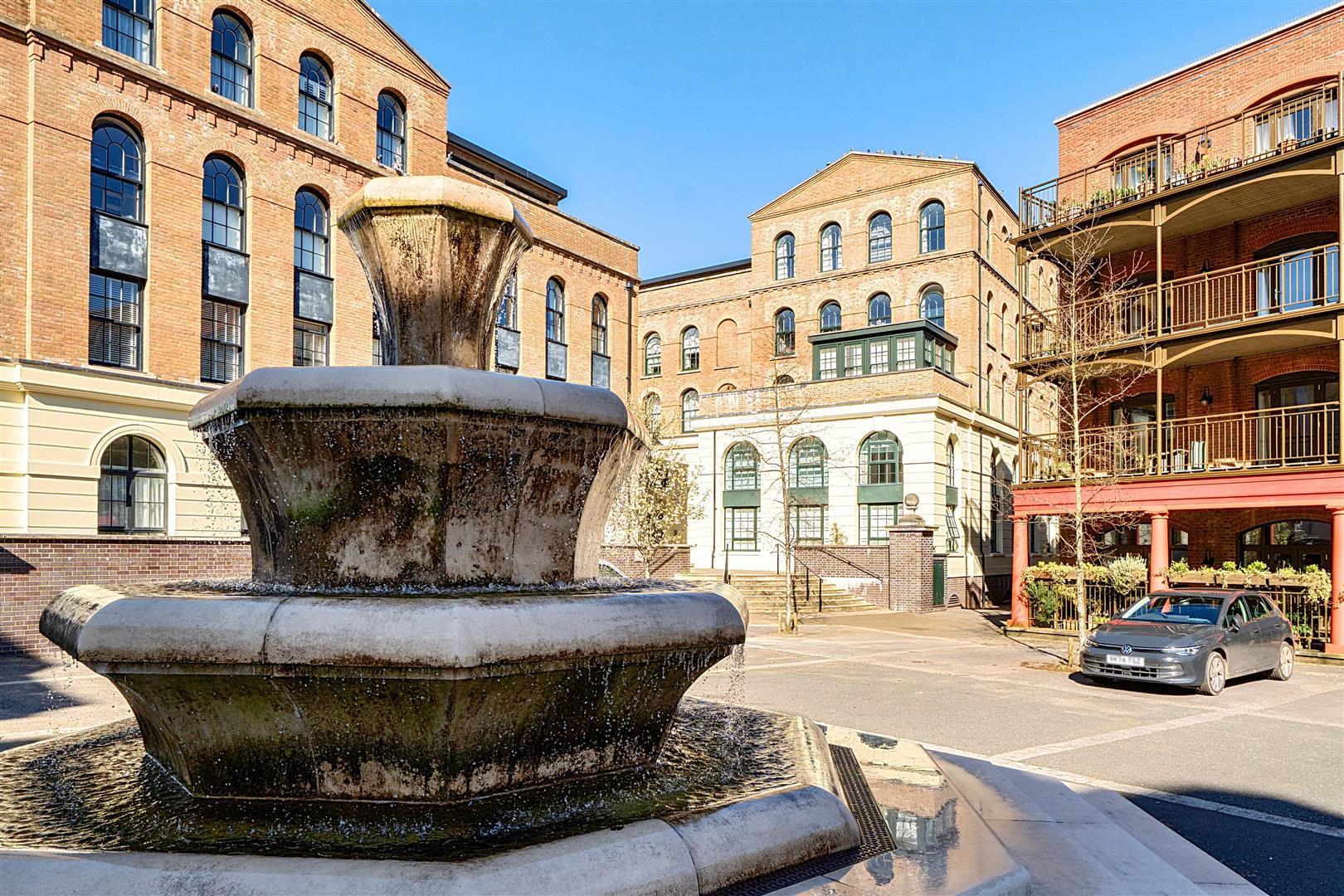 Property Image 824ae532-81a1-4bc4-a5ed-5f25f9657155