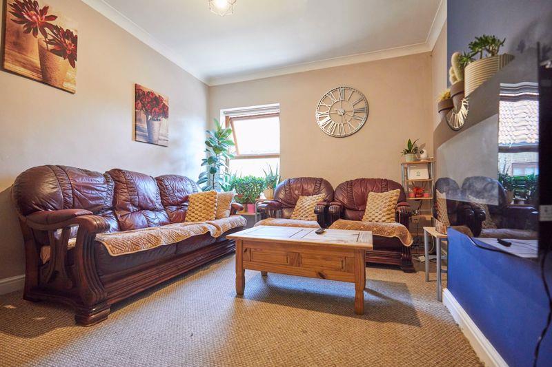 Property Image 824ce6bc-df17-45e6-8d33-b20f2f025b95