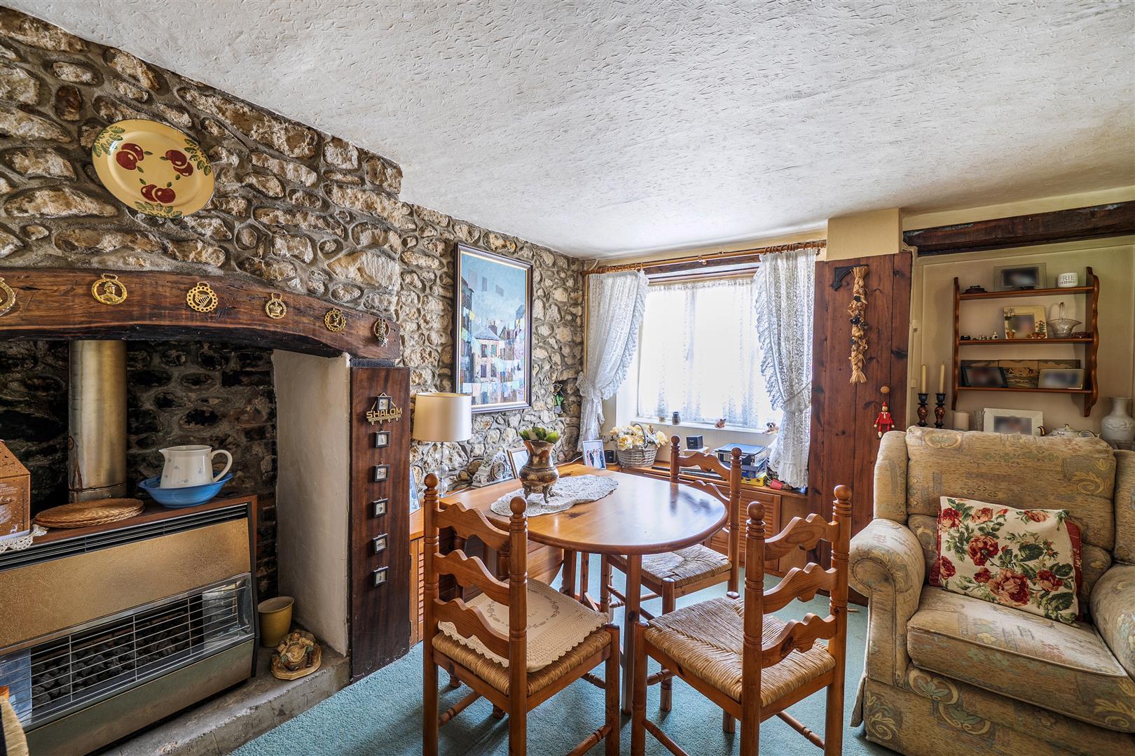 Property Image 8250b6ba-dcac-4f3d-8294-8a71c7d3db72