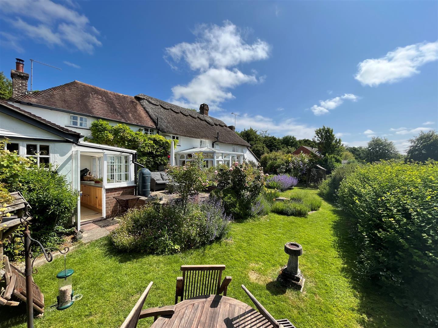 Property Image 8255fa49-ce17-4f72-a43d-8efa3ac0e0aa