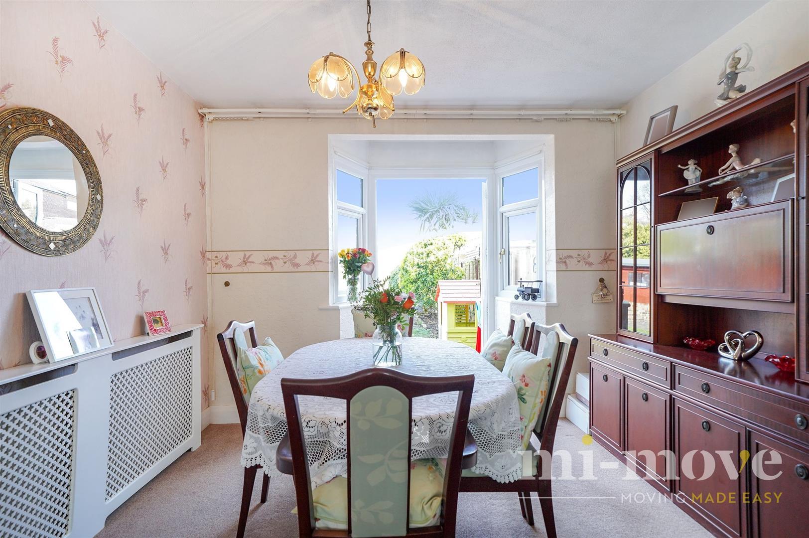 Property Image 82562b38-92dc-4ab1-8ee3-853b7cb16d47