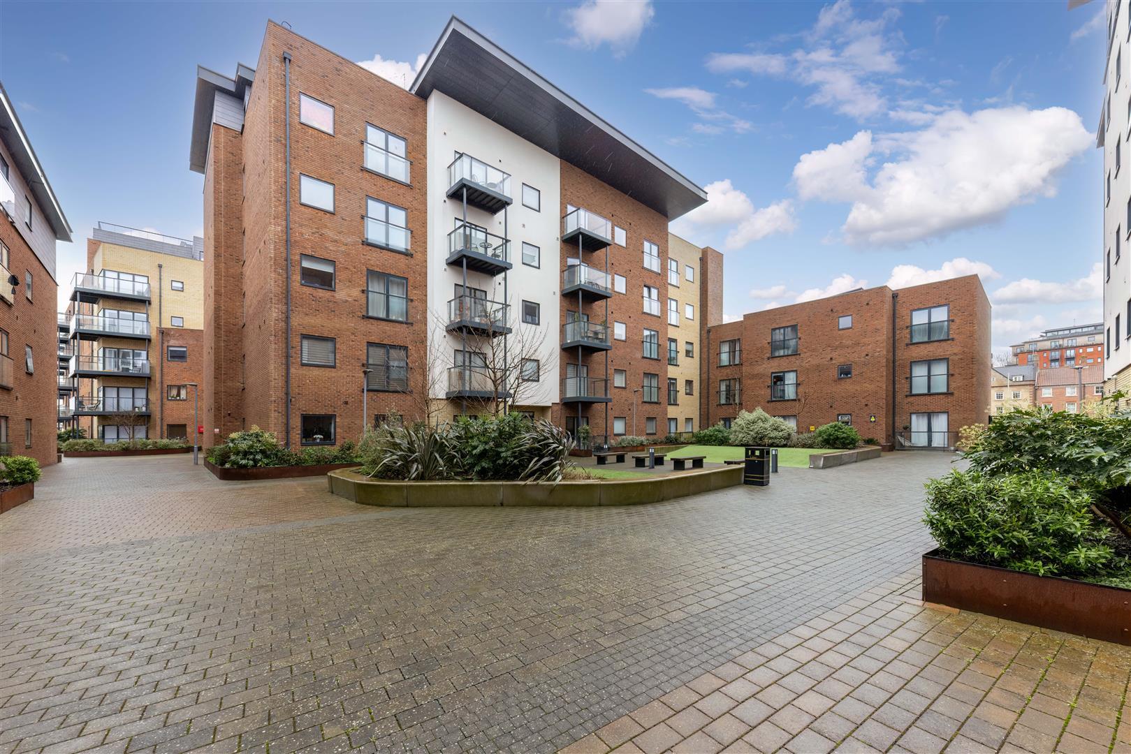 Property Image 82603c96-0ff9-4e2d-857b-ee2c6e008a75