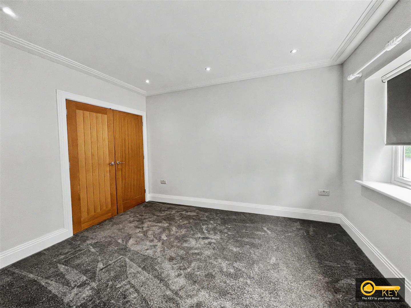 Property Image 826d957b-a417-45b9-a6cf-60ef96b45fc5