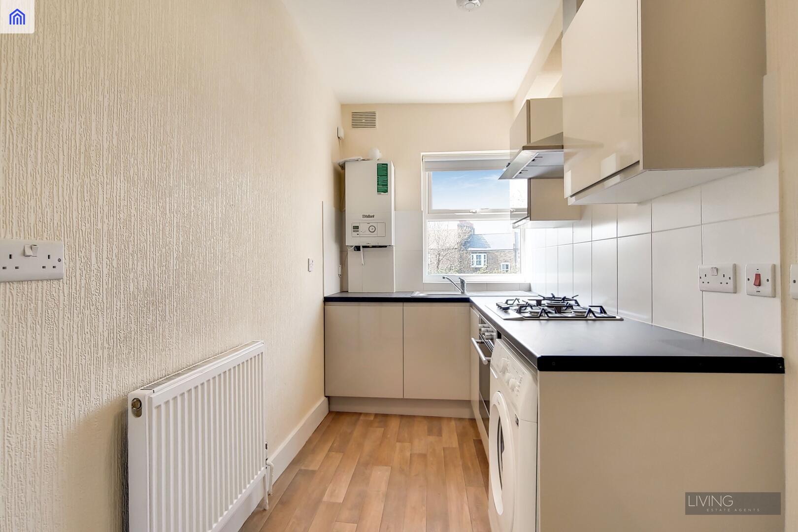 Property Image 82800149-5184-4d40-84c8-f362c23f09e3