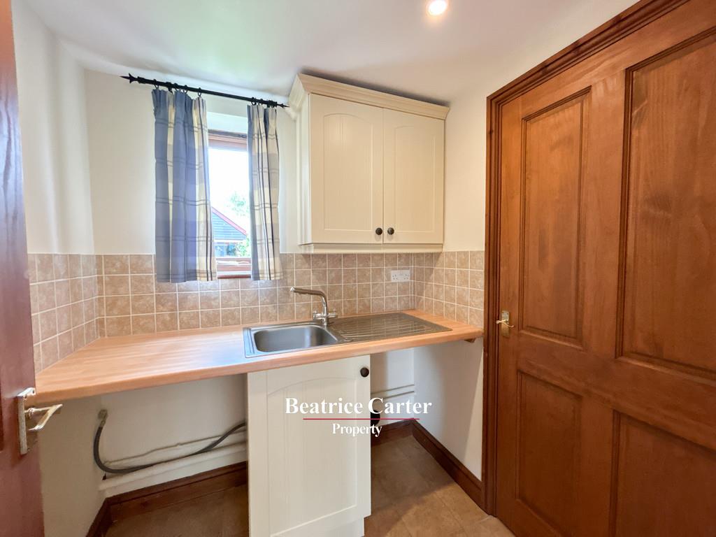 Property Image 82822992-3fde-4ff6-91b6-5e3b855924a8