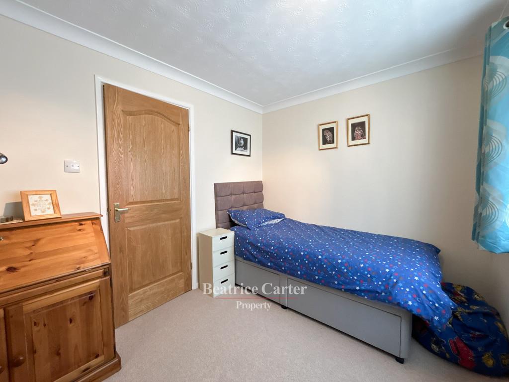 Property Image 82829627-5579-4186-90b6-877304cf5ae1