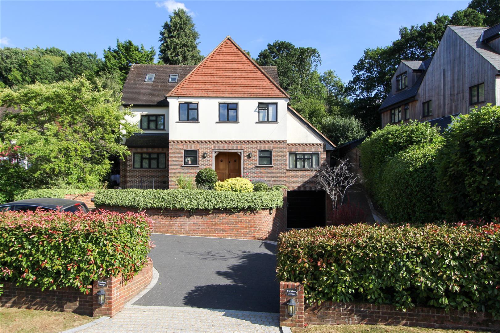 Property Image 8283e37c-9d79-42ec-8ec5-e98d0c7da245