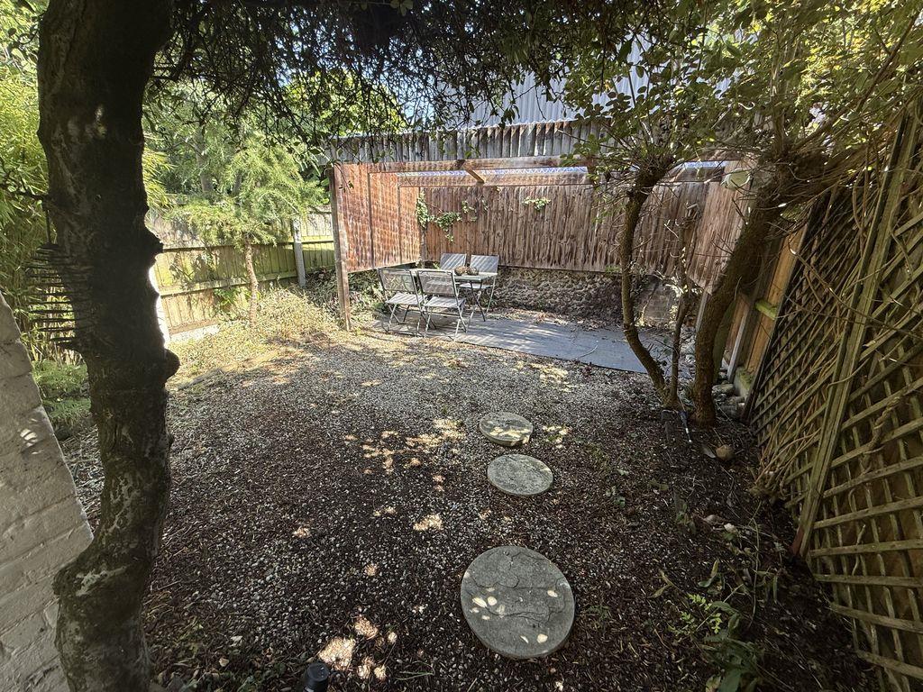 Property Image 82855bb8-09d2-4802-8661-04f0ca37181d