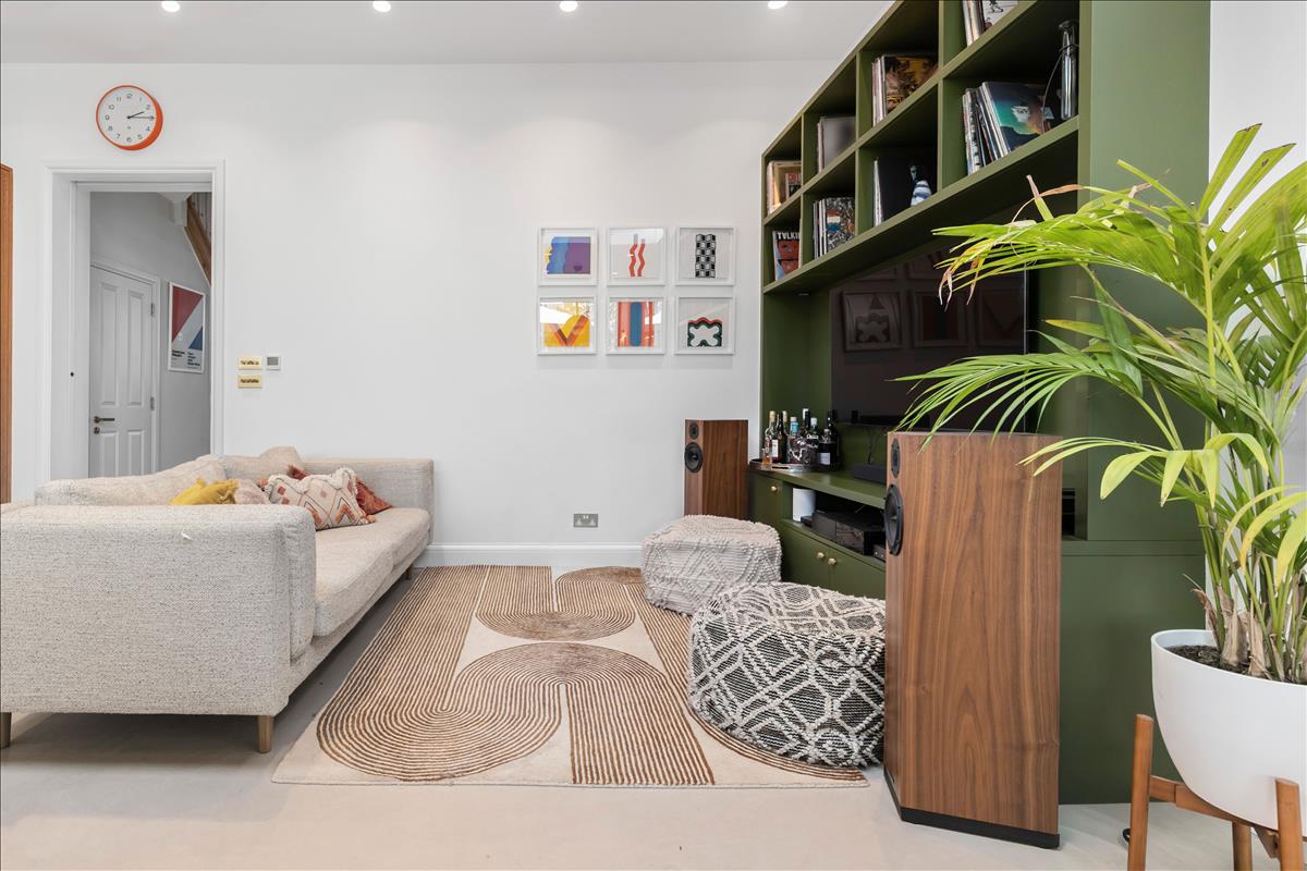 Property Image 829573e4-4fae-48e7-9bd0-d905e5ddd704