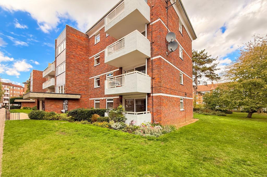 Property Image 8299d502-df05-4615-92a8-bc9367c80d68