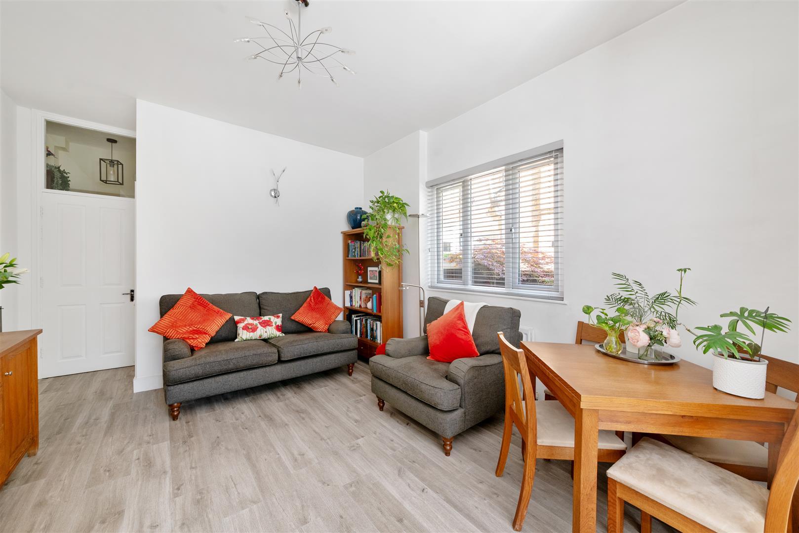 Property Image 829ecd5e-0122-4cd2-97ec-edbb051545d6