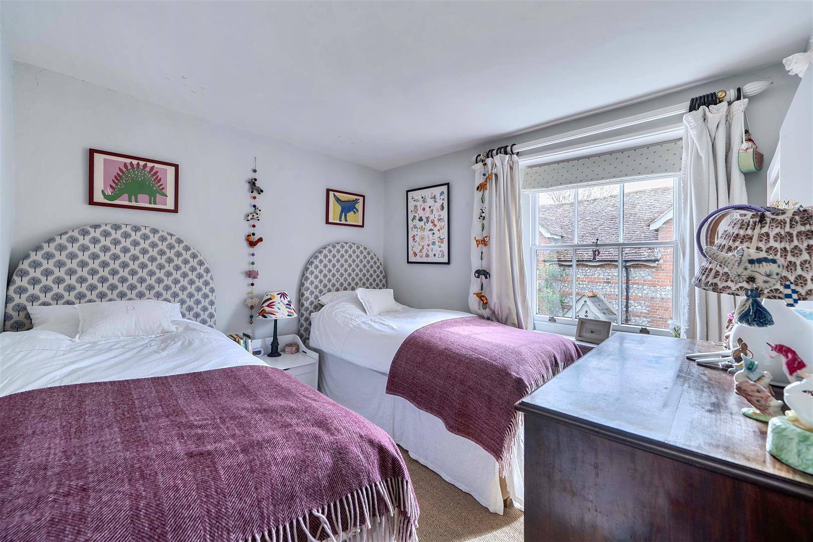 Property Image 82a24e47-1ea3-439c-83ac-f843b5cef27b