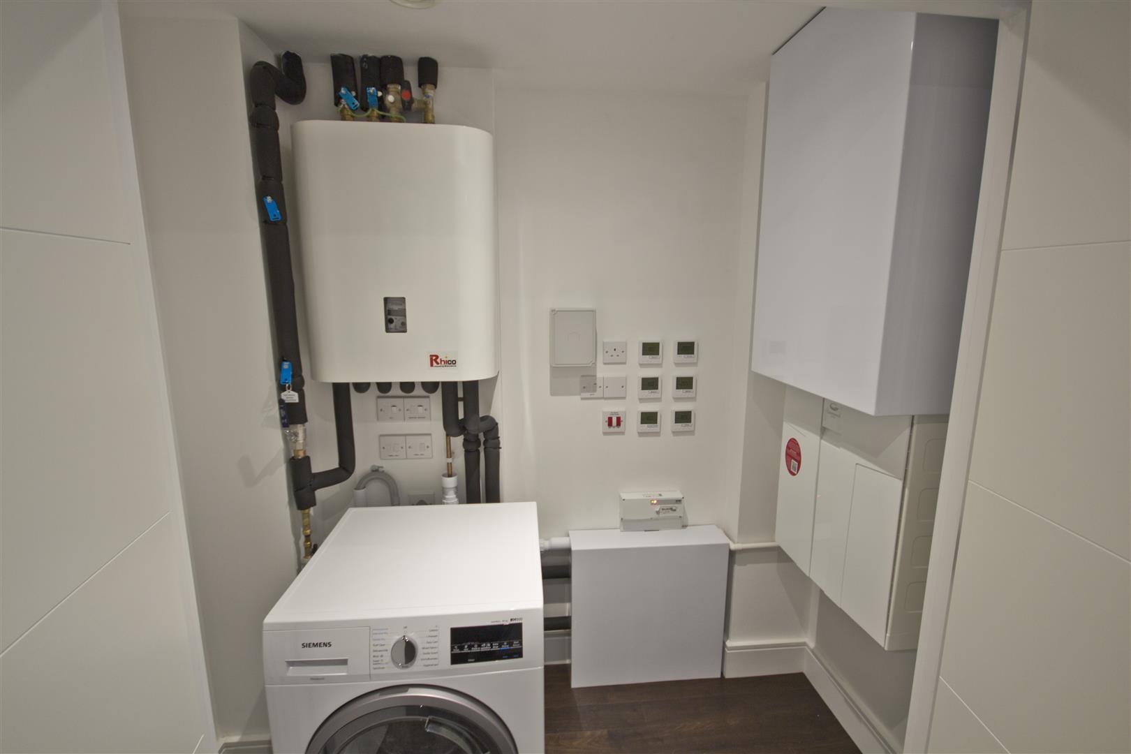 Property Image 82a2881a-ef10-408a-a32d-a8b2c237891b