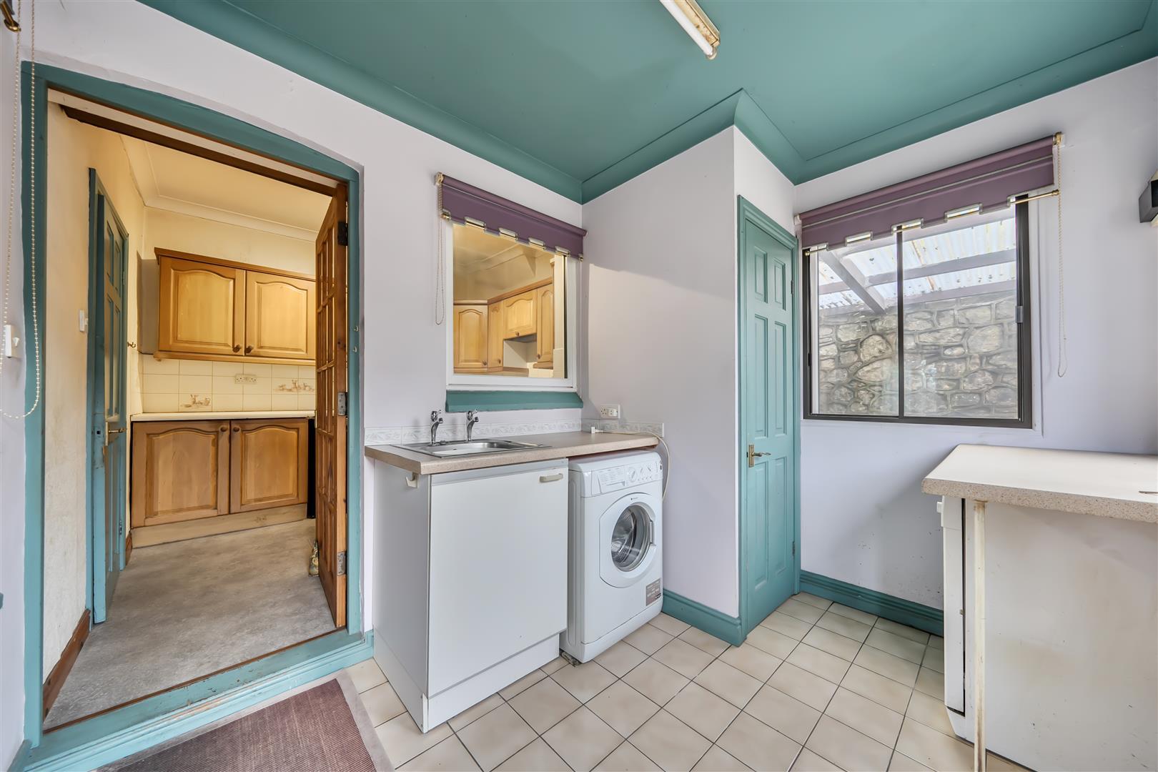 Property Image 82b93e73-f7a3-4de0-b0a2-1fd773e266fe