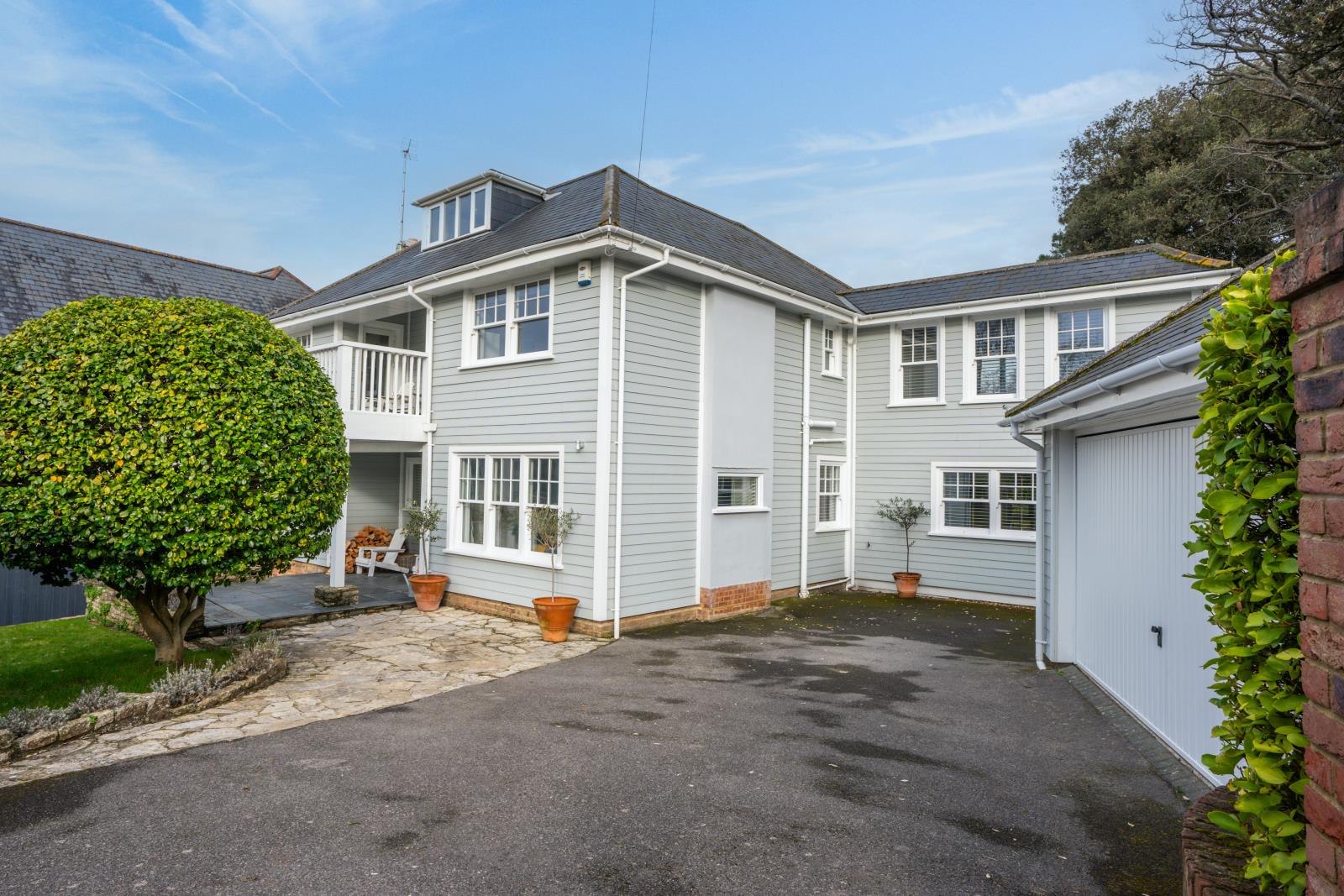 Property Image 82bcf2af-4483-43c5-96f3-d1107519e23c
