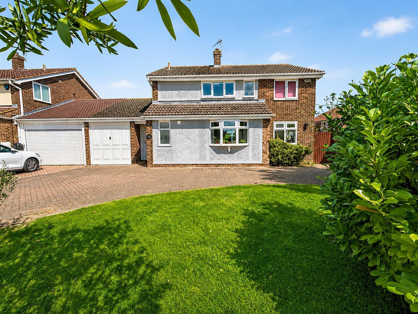 Property Image 82da44d0-59c3-4e5e-b4d7-77aa355b4771