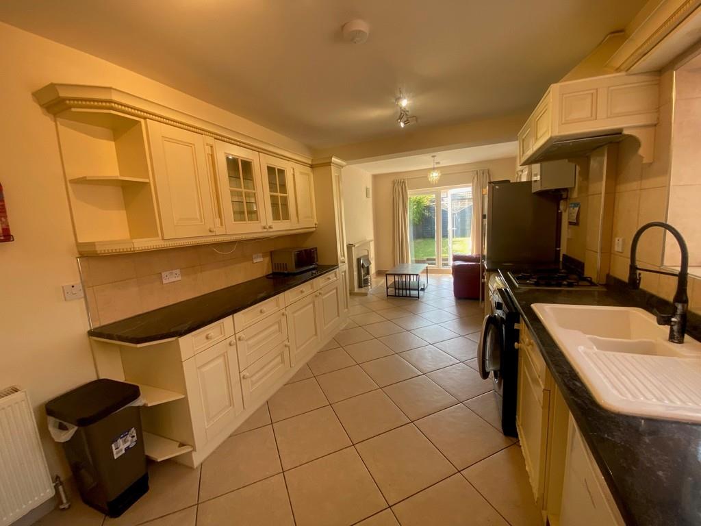 Property Image 82df5a2d-3218-41d8-8df7-d5bdced1847e