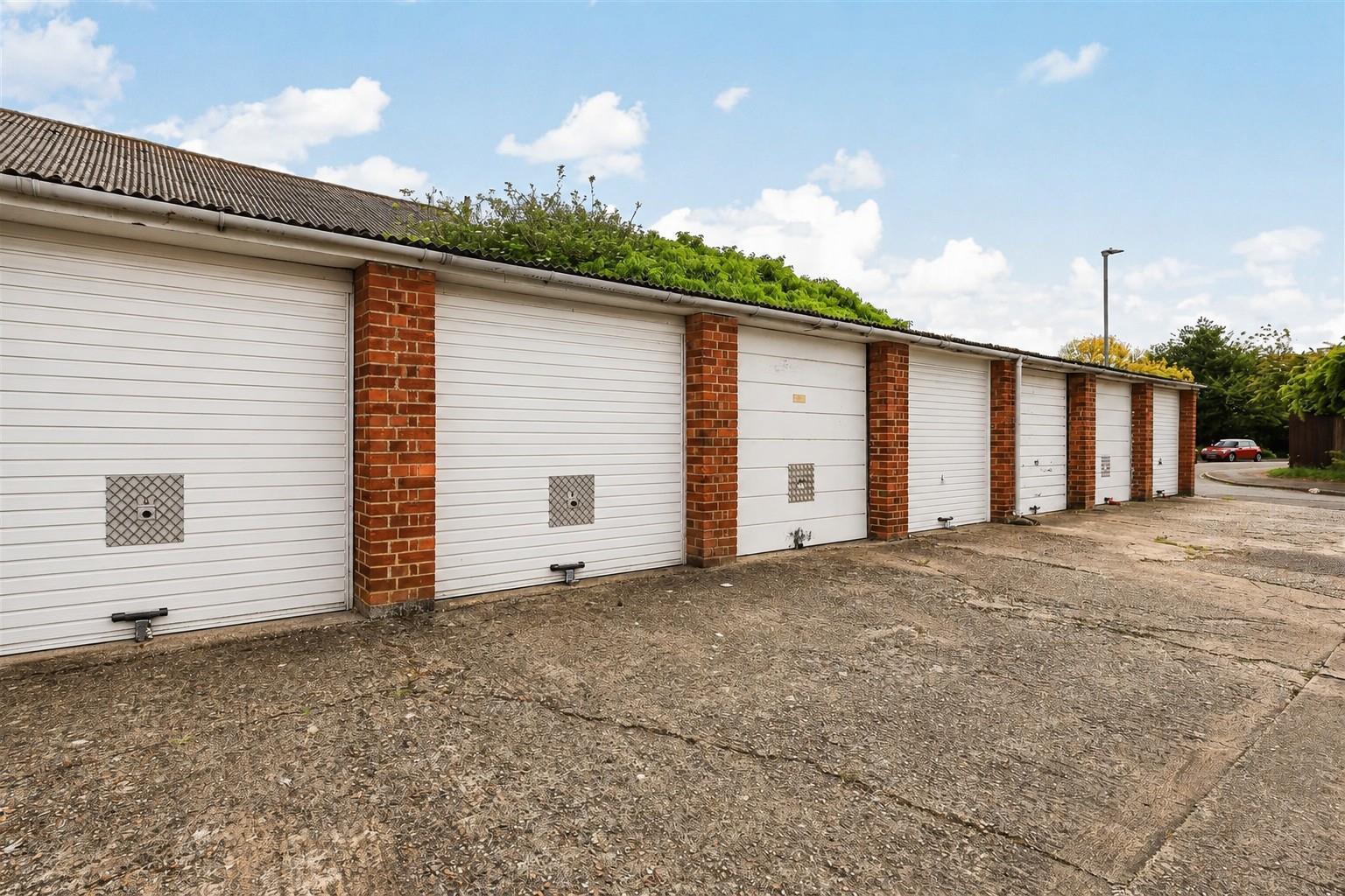 Property Image 82e870f1-86af-4afe-897b-71a037bddb47