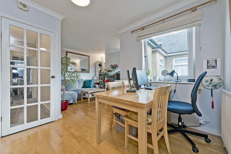 Property Image 82ef0e33-3305-423d-81bd-87349d2005e7