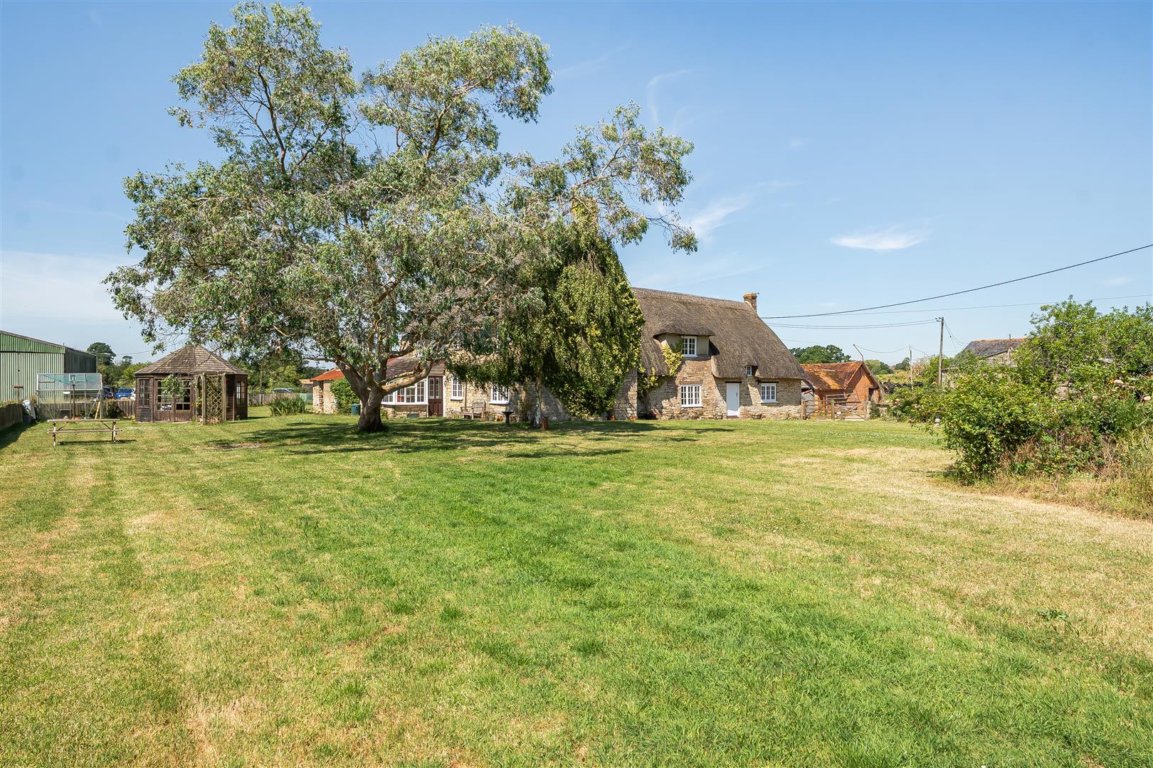 Property Image 82efaaee-87f5-4a31-ba31-bffe3240d880