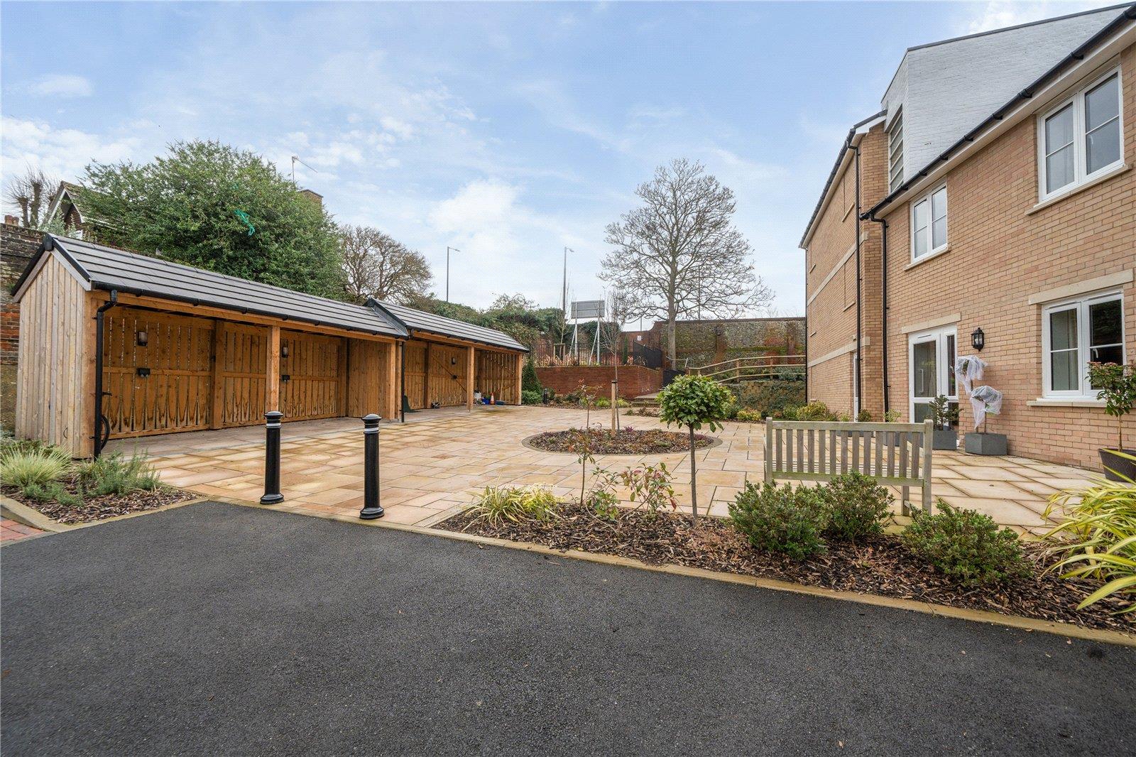 Property Image 82fa650d-d218-4bf9-8fcf-6af44cd799ca