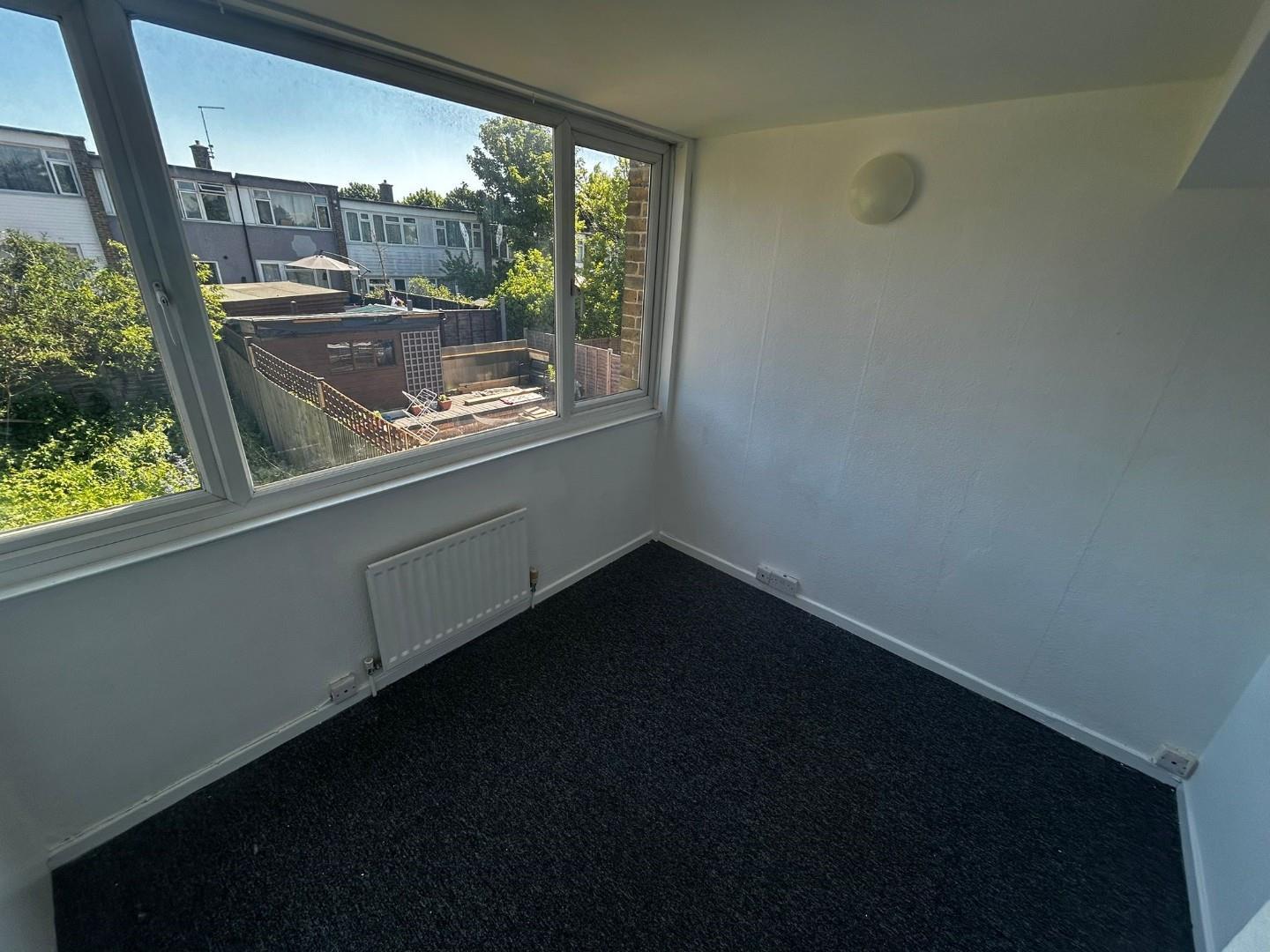 Property Image 83045406-9303-475c-9b52-28dafb5bd1e4