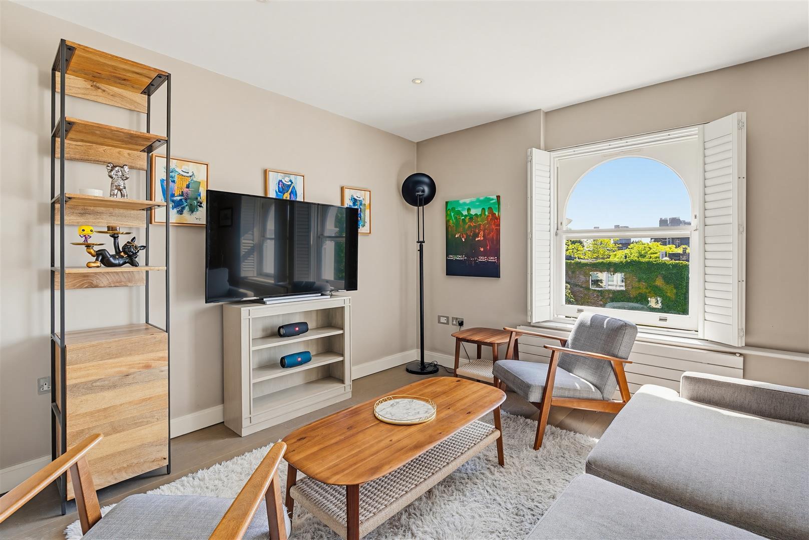 Property Image 830ef7ff-8f3d-4df7-a266-f648efc3dc72