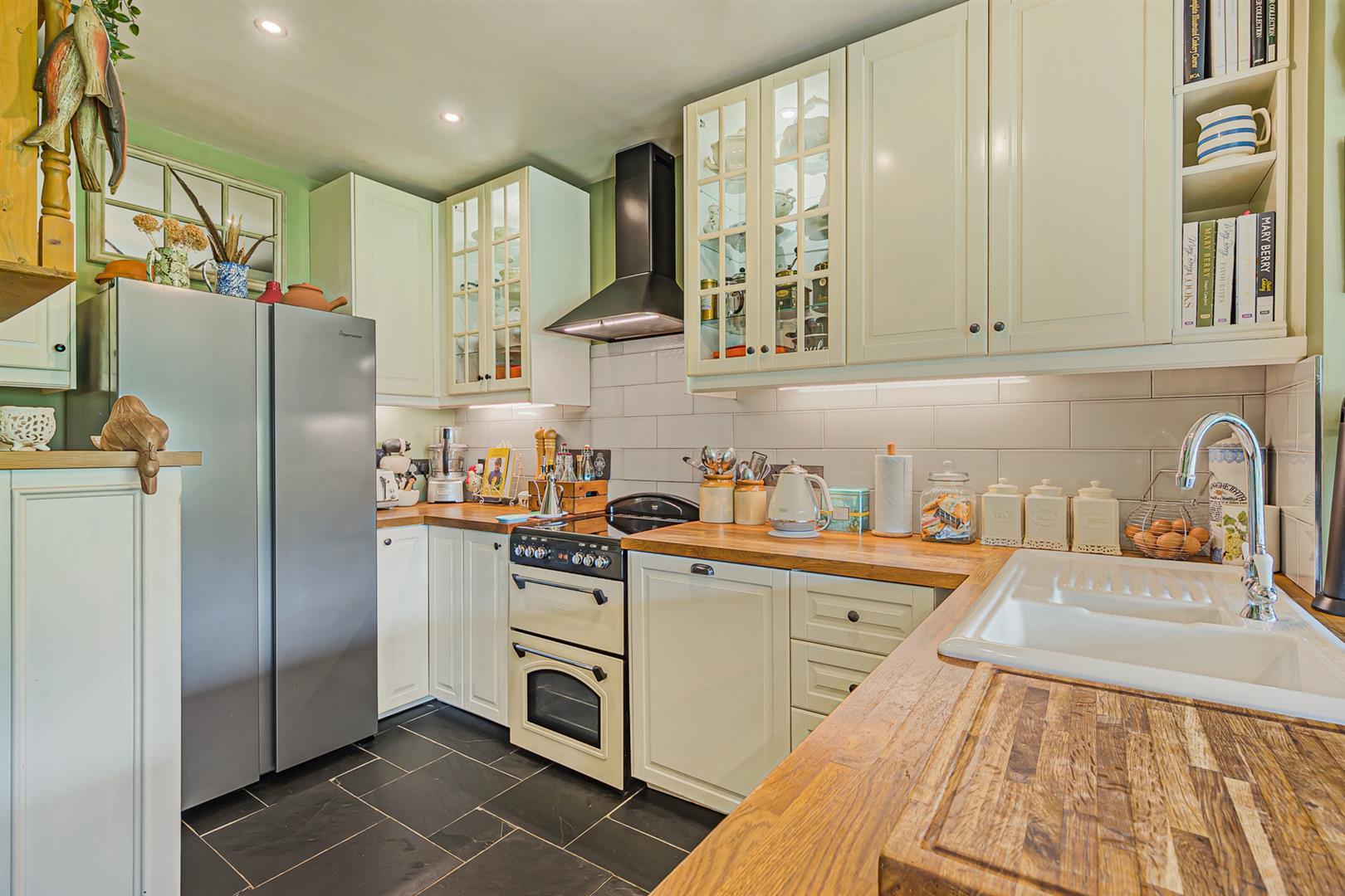 Property Image 83102c51-cd90-4f2d-b175-1589d9e0fa56