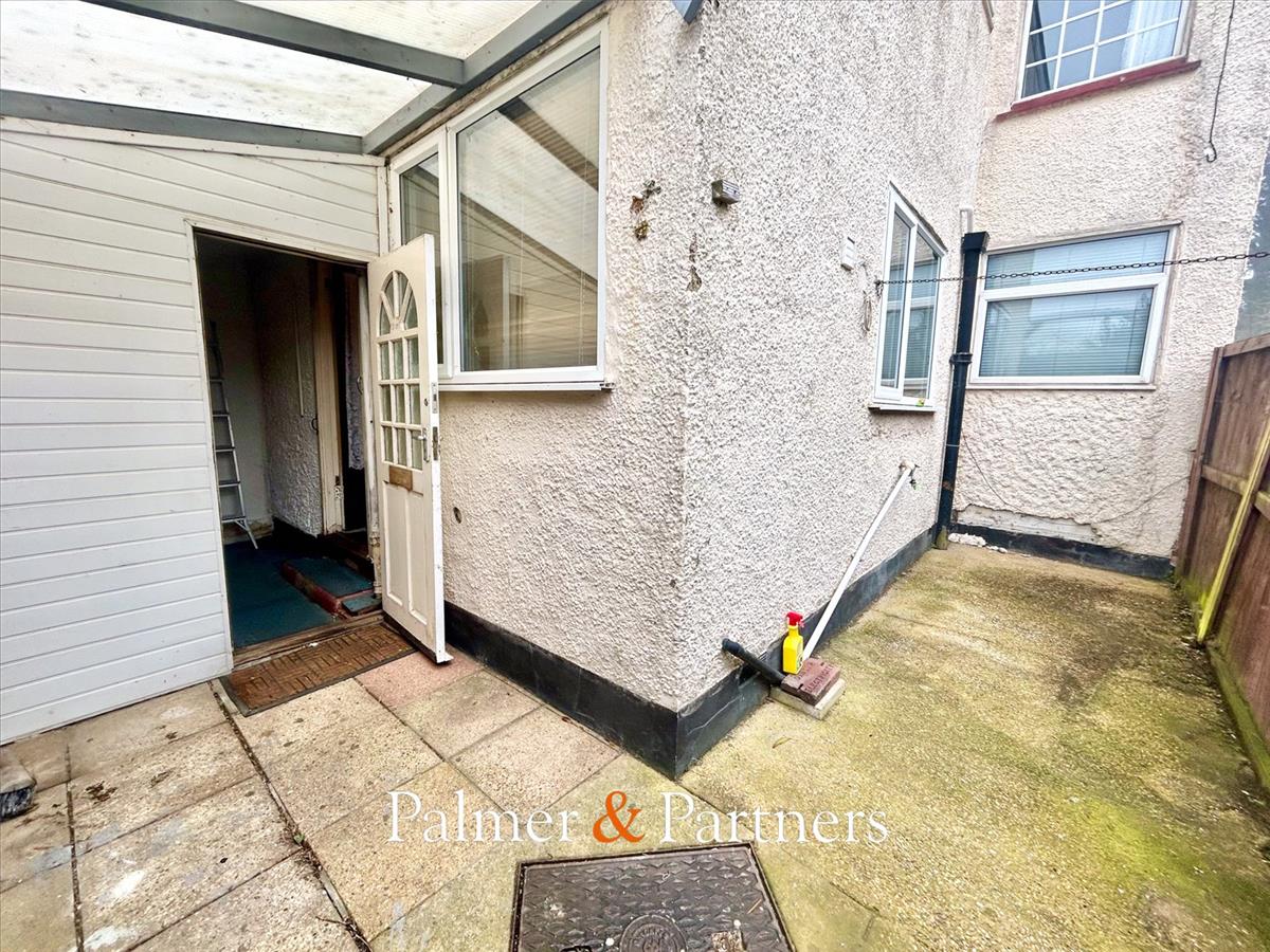 Property Image 831e2457-2683-42db-93ff-344deb01c056