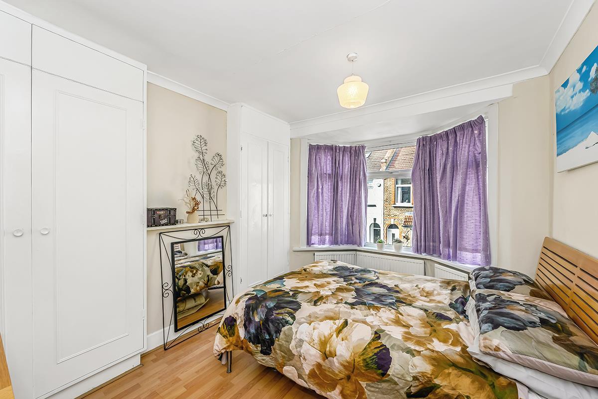 Property Image 831f708e-eb32-4318-86b7-3010ae2acd8f
