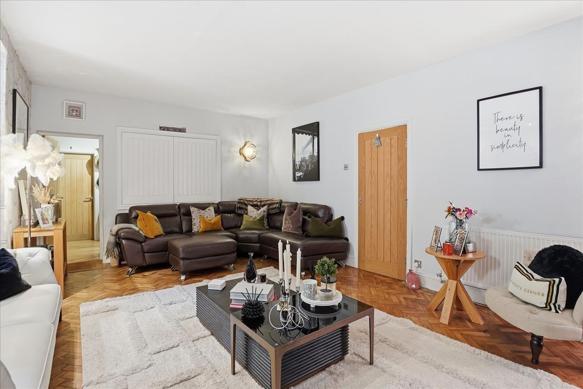 Property Image 83224aac-2e8c-4f8d-9bb4-e9526d74a8b0