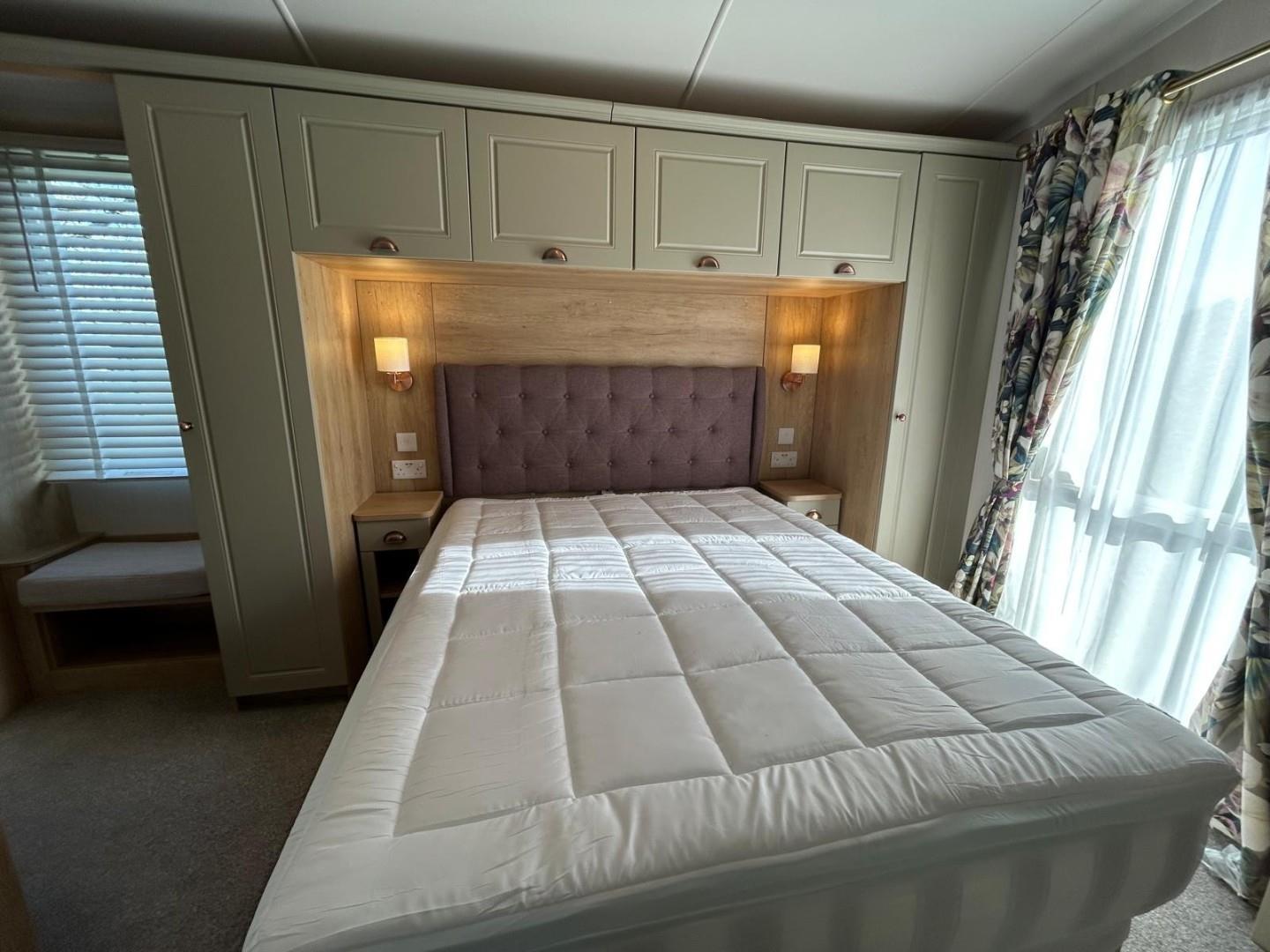 Property Image 832ac090-b498-4a77-a499-100f24c8cdea
