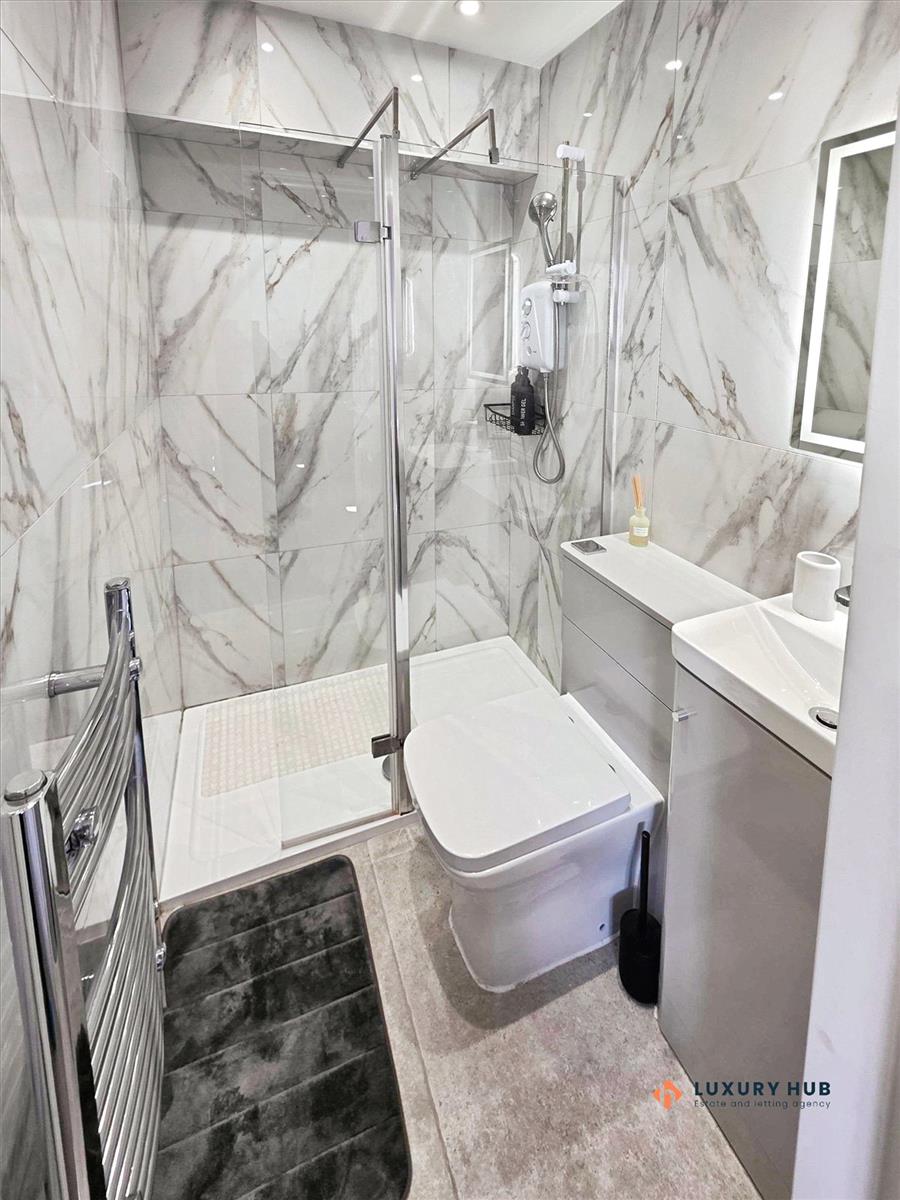 Property Image 83358bfe-3e0f-4a5c-8dec-3797bf85b890