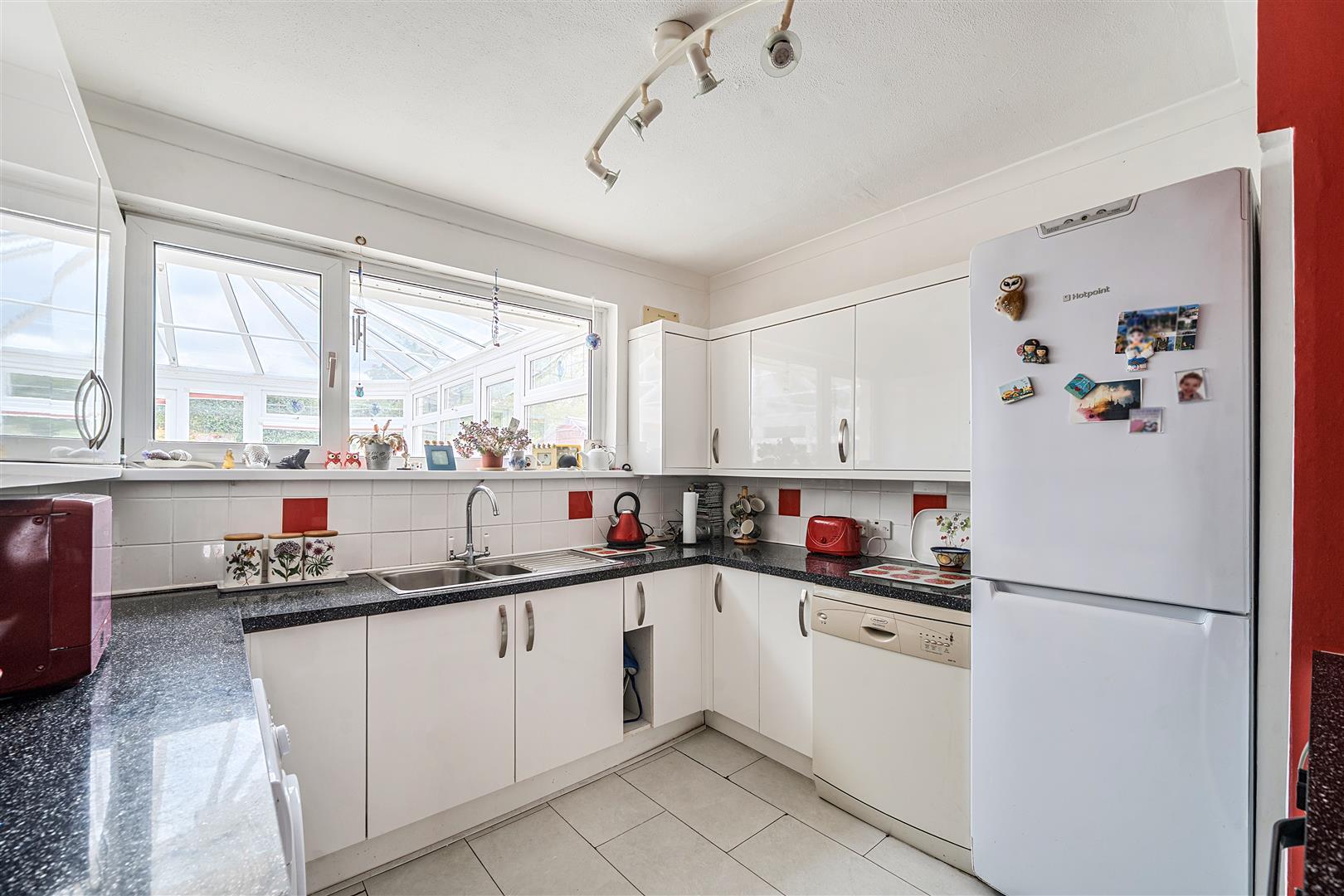 Property Image 8336f316-c0b4-4fde-802d-c97b070649c4