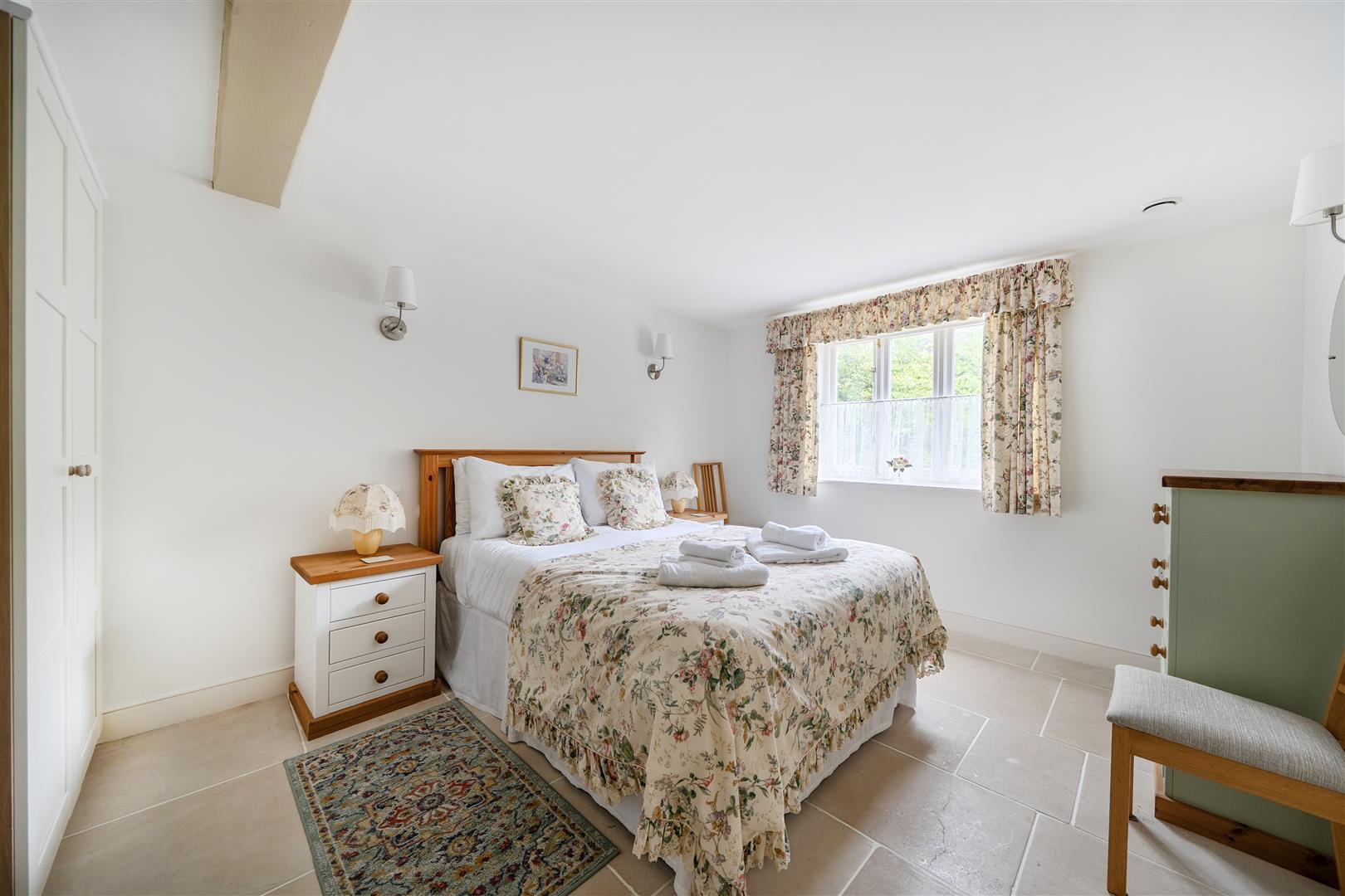 Property Image 83399efc-3fc0-4b72-ad86-b0b3fd1c6912