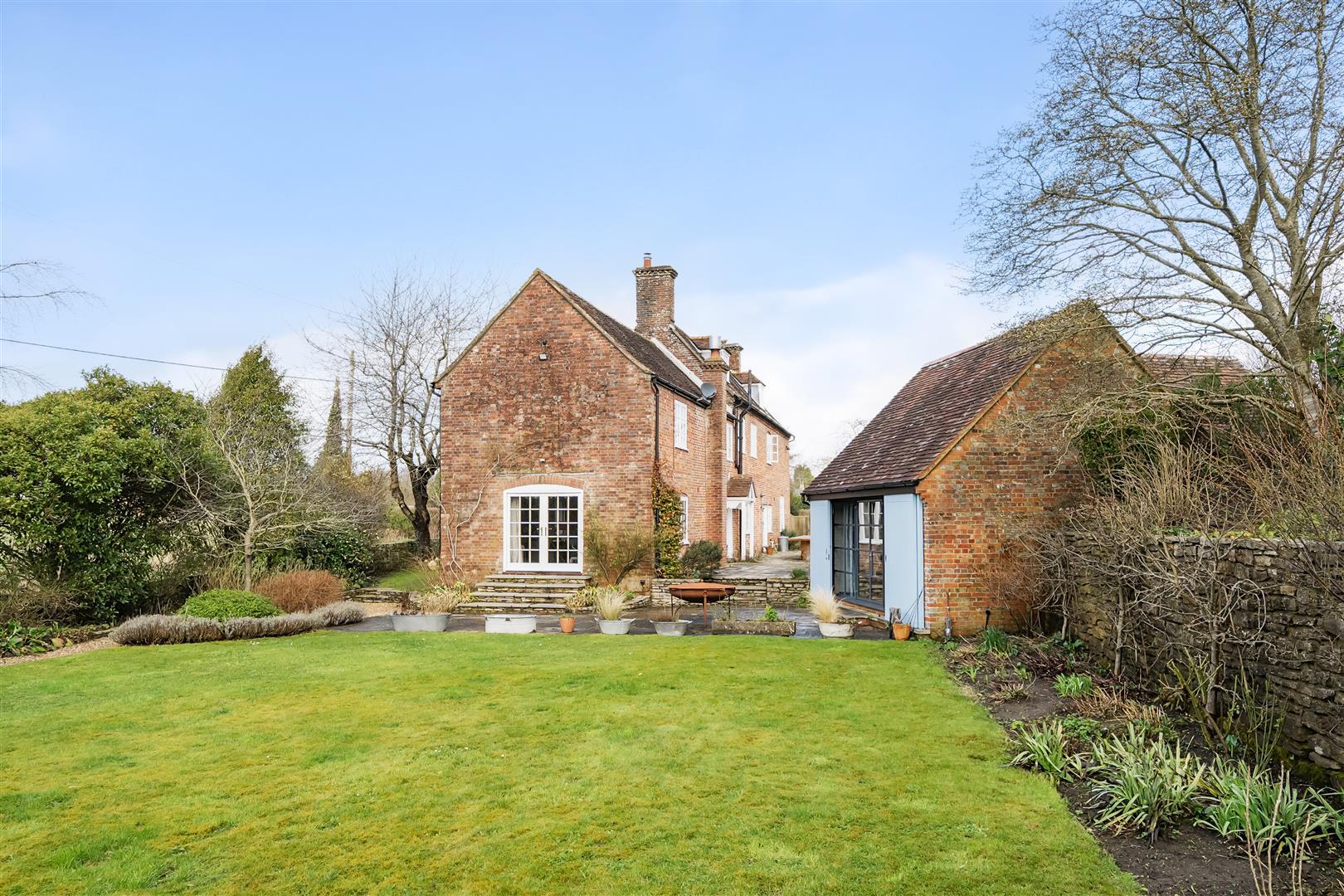 Property Image 833d6932-b115-4d70-83d6-be8bdad69773