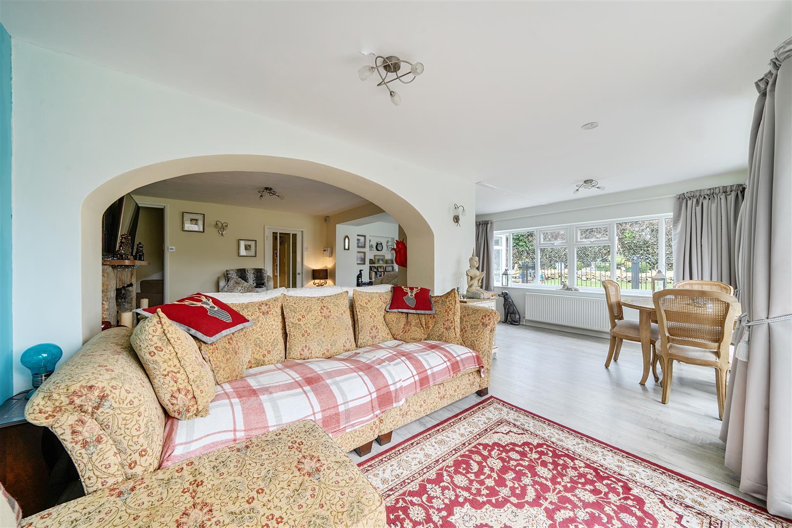 Property Image 834d67b8-8e67-42dc-8df0-92ae3518474e