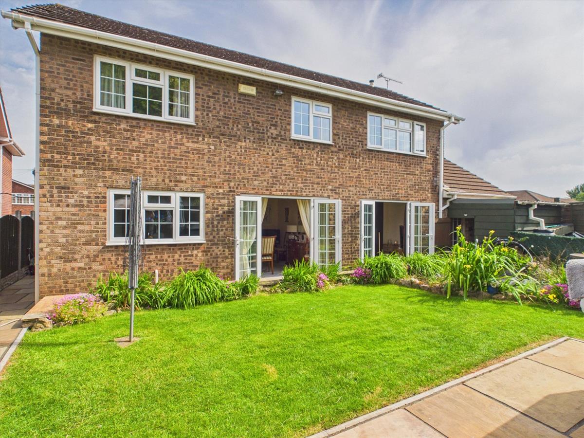 Property Image 8358f8bd-bb89-4203-8e57-9ba4da14a707