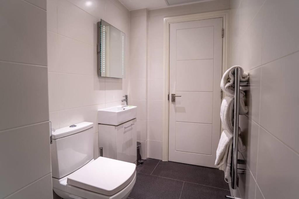 Property Image 835f1ce8-5751-48d9-b080-a44ea007fc82