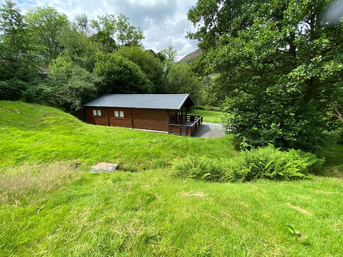 Property Image 835f8465-f0dc-4e61-a825-7d35f180a694