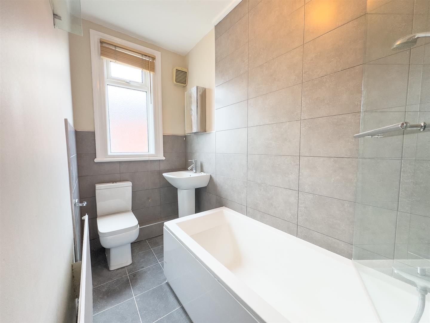 Property Image 8377df1c-6ea6-4822-8856-7f4d1fc2e657