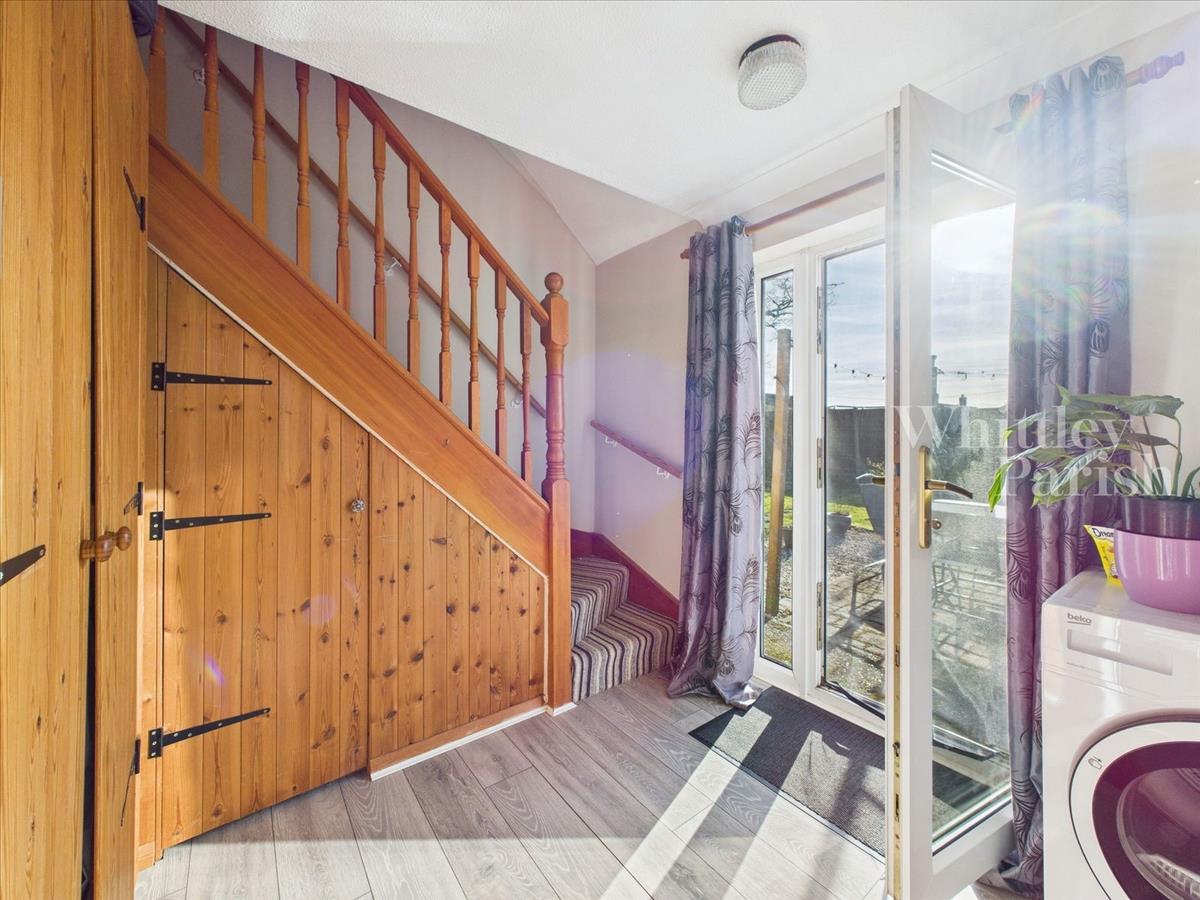 Property Image 8389910a-cd2c-4d33-abef-8ebc6951aff0