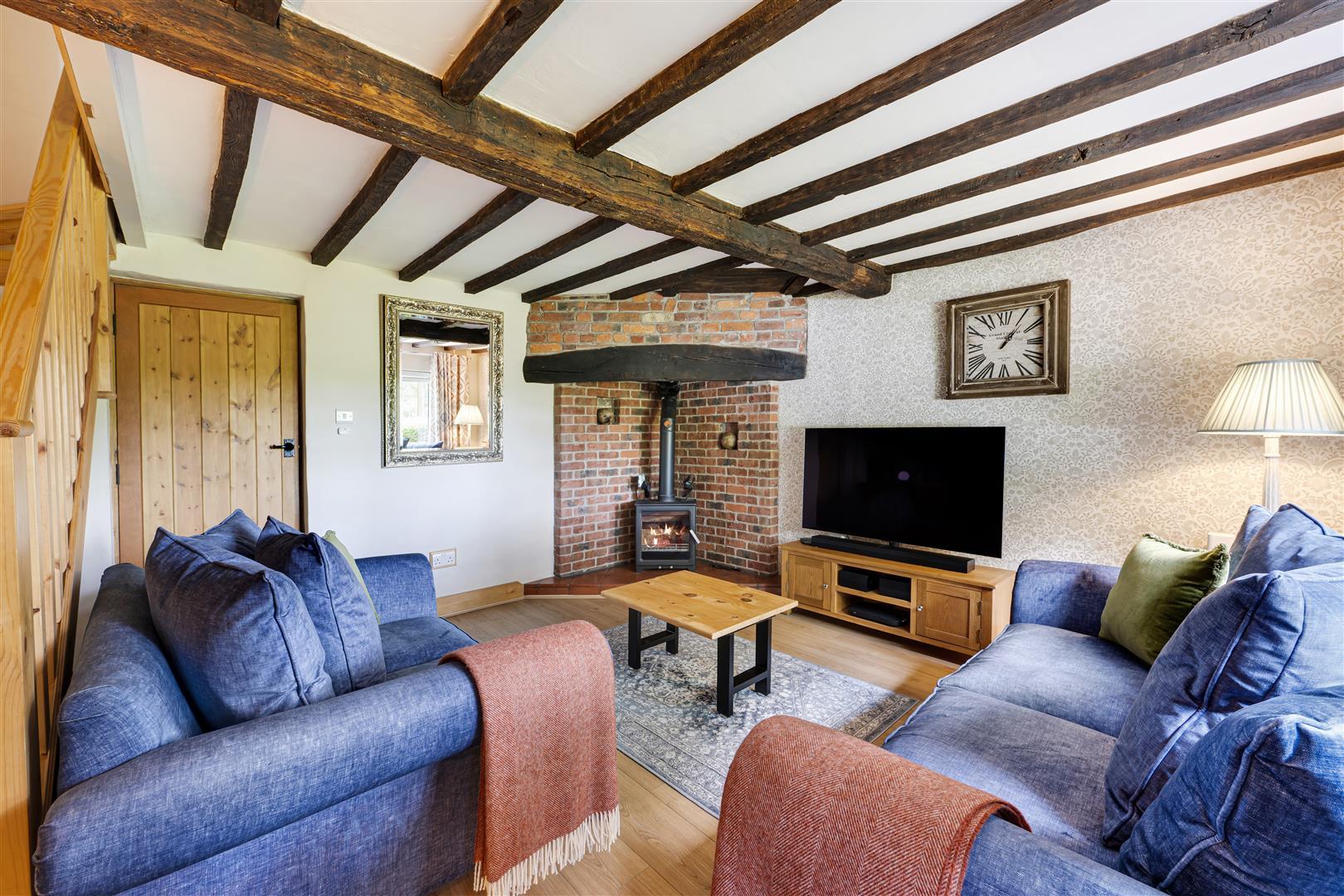Property Image 838d81bb-4e52-4744-93c7-e6830ed7395e